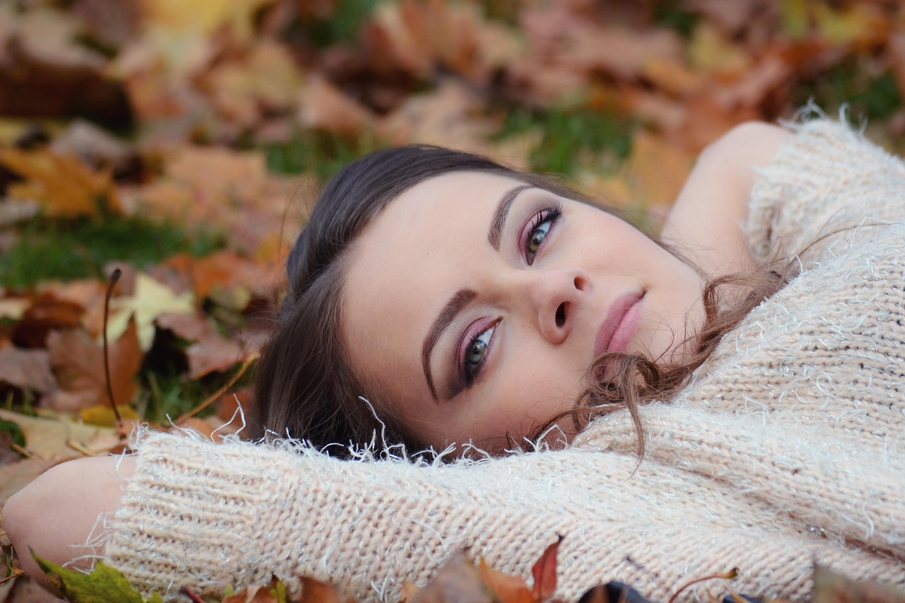 Herbstmode 2025: Diese Trends dominieren die Saison entdecken sie die neuesten herbsttrends! stylische mode, gemütliche stoffe und angesagte farben – so gelingt ihnen der perfekte look für den herbst.